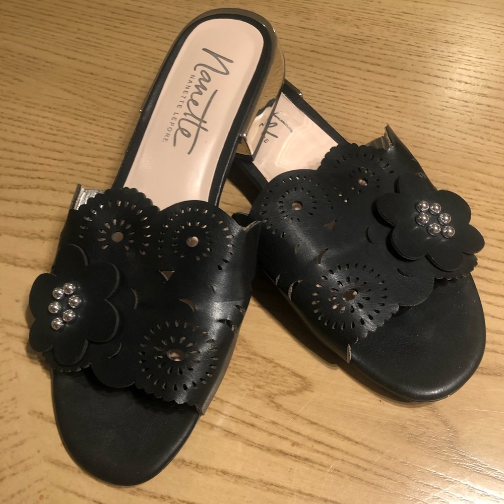 Nanette Lepore  Black slip on mules size 7